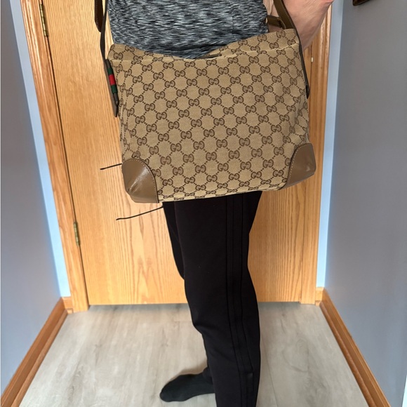 100% Authentic Gucci hand bag. Great pre-loved condition. - Picture 2 of 12